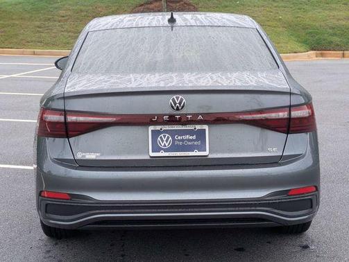 Platinum Gray Metallic 2025 Volkswagen Jetta 1.5T SE