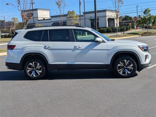 2026 Volkswagen Atlas 2.0T SE