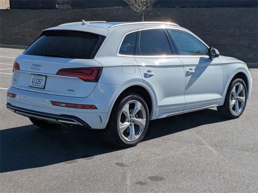 2021 Audi Q5 40 Premium Plus