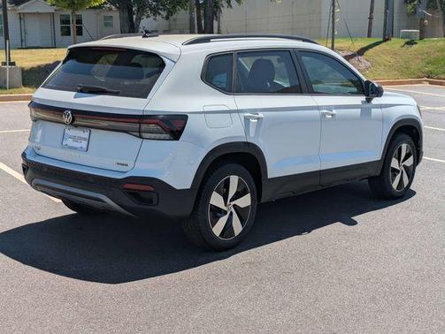 Pure White 2026 Volkswagen Taos 1.5T S