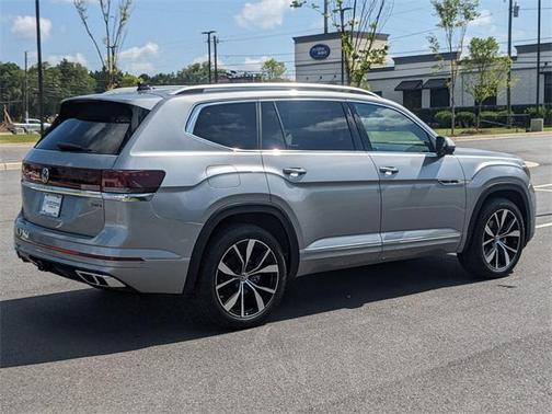 2025 Volkswagen Atlas 2.0T SEL Premium R-Line