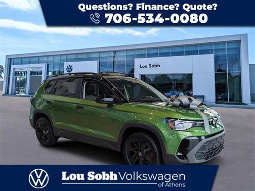 2025 Volkswagen Taos 1.5T SE Black