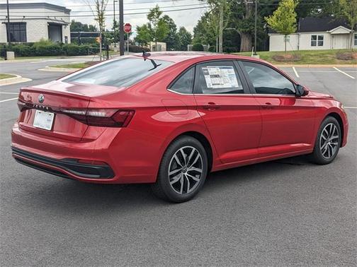 2025 Volkswagen Jetta 1.5T SE