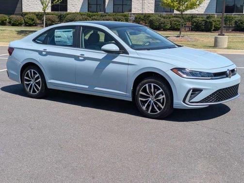 Gray 2026 Volkswagen Jetta 1.5T SE