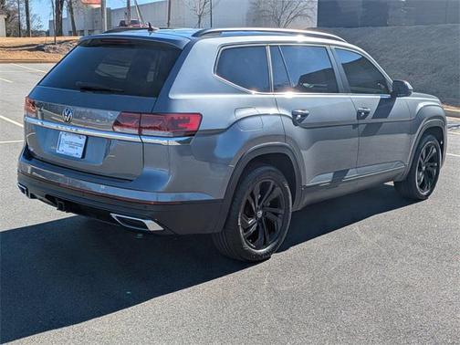 2022 Volkswagen Atlas 3.6L SE w/Technology
