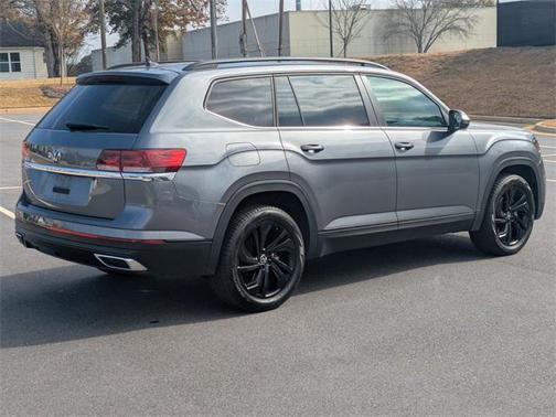 2023 Volkswagen Atlas 2.0T SE w/Technology