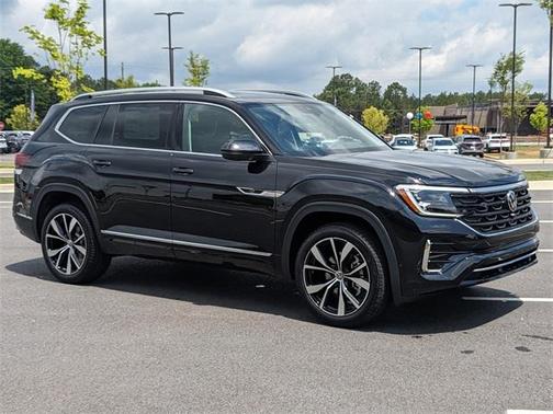 2025 Volkswagen Atlas 2.0T SEL Premium R-Line