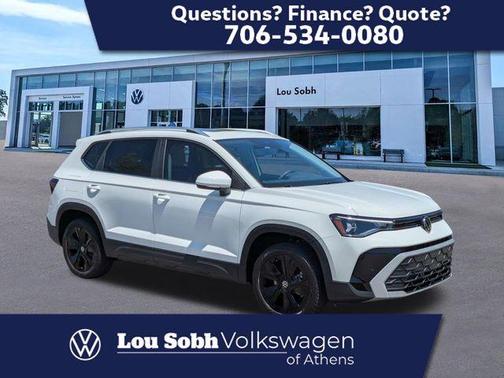 Pure White 2026 Volkswagen Taos 1.5T SE