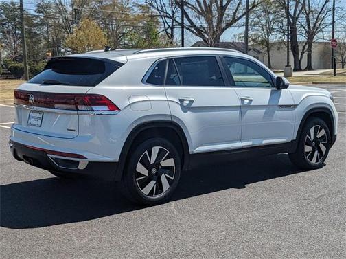 2025 Volkswagen Atlas Cross Sport 2.0T SE w/Technology