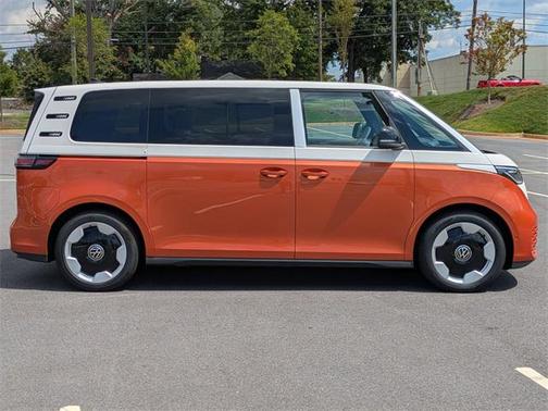 2025 Volkswagen ID. Buzz Pro S Plus