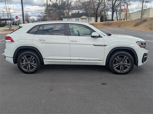 2021 Volkswagen Atlas Cross Sport 3.6L V6 SE w/Technology R-Line