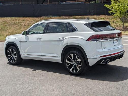 2025 Volkswagen Atlas Cross Sport 2.0T SEL Premium R-Line