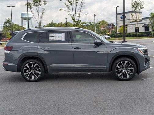 2025 Volkswagen Atlas 2.0T SEL Premium R-Line