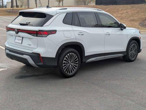 Pure White 2026 Volkswagen Tiguan 2.0T S