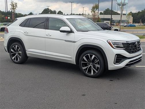 2026 Volkswagen Atlas Cross Sport 2.0T SEL Premium R-Line