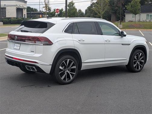 2026 Volkswagen Atlas Cross Sport 2.0T SEL Premium R-Line