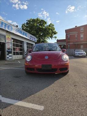 2008 Volkswagen New Beetle S