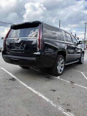 2019 Cadillac Escalade ESV Luxury