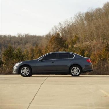 2013 INFINITI G37x Base