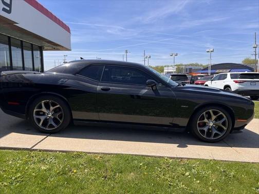 2015 Dodge Challenger R/T Plus