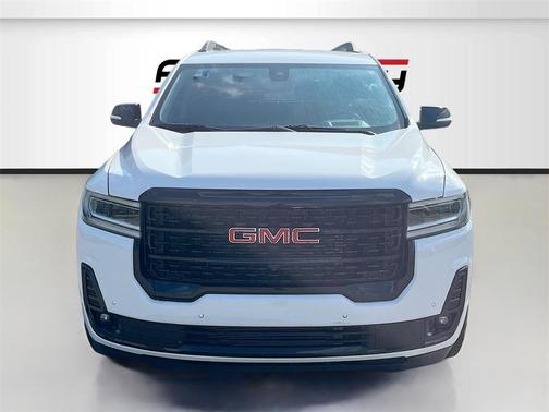 2022 GMC Acadia AWD AT4