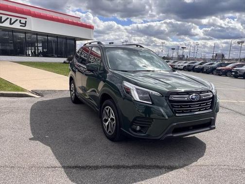 2024 Subaru Forester Premium