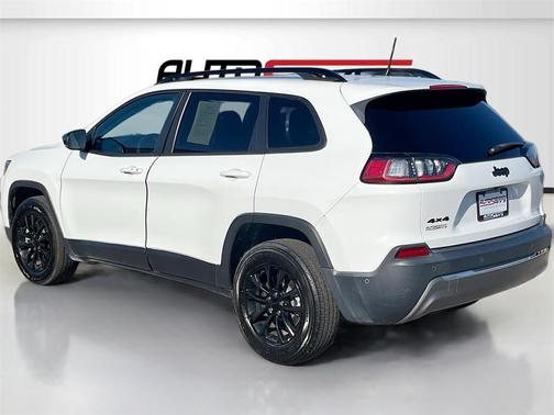 2023 Jeep Cherokee Altitude