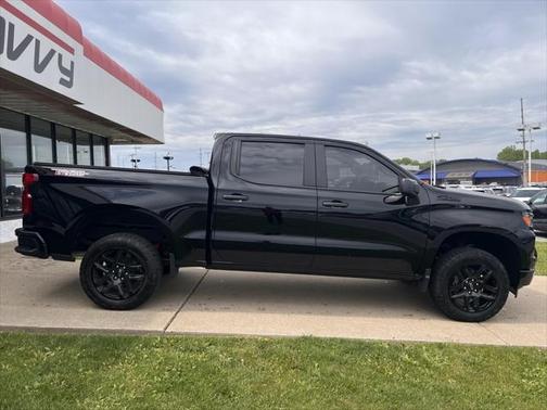 2022 Chevrolet Silverado 1500 Custom Trail Boss