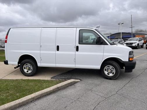 2024 Chevrolet Express 2500 RWD 2500 Regular Wheelbase WT