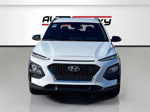 2021 Hyundai KONA NIGHT