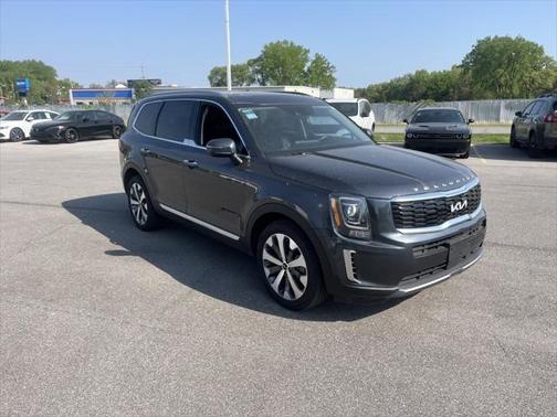 2022 Kia Telluride S