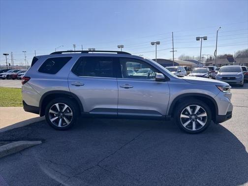 2023 Honda Pilot AWD Elite
