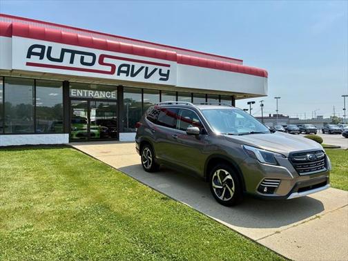2023 Subaru Forester Touring