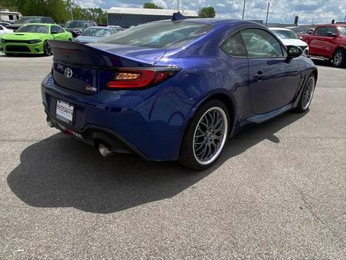 2024 Toyota GR86 Premium