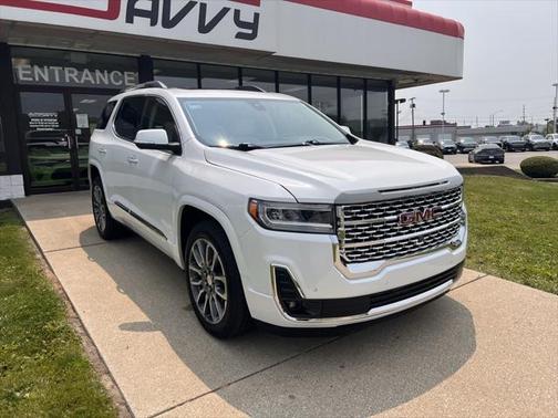 2022 GMC Acadia Denali