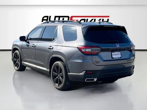 Charcoal 2025 Honda Pilot Black Edition