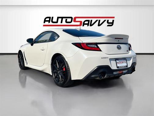 2024 Toyota GR86 Premium