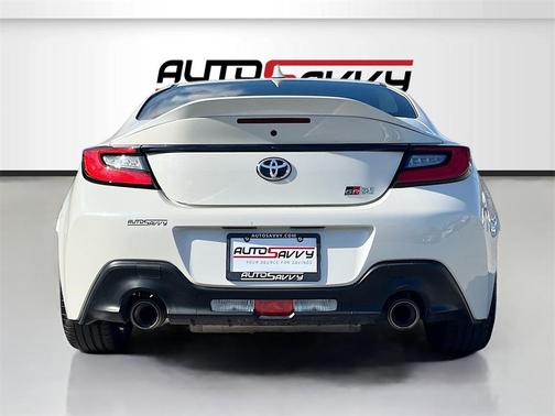 2024 Toyota GR86 Premium