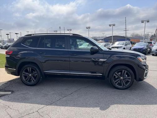 2021 Volkswagen Atlas 3.6L SE w/Technology