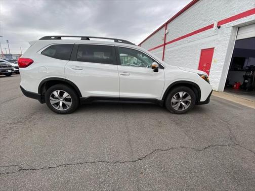 2023 Subaru Ascent Premium 7-Passenger