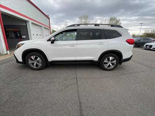 2023 Subaru Ascent Premium 7-Passenger