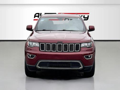 Velvet Red Pearlcoat 2022 Jeep Grand Cherokee Laredo