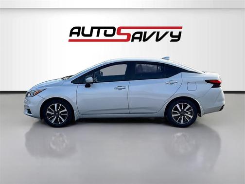 2022 Nissan Versa 1.6 SV