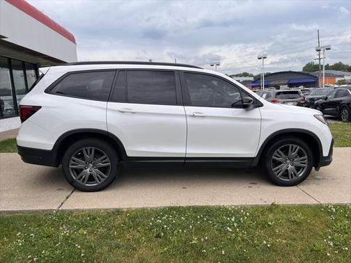2022 Honda Pilot AWD Sport