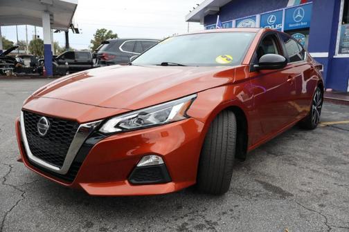 2020 Nissan Altima 2.5 SR