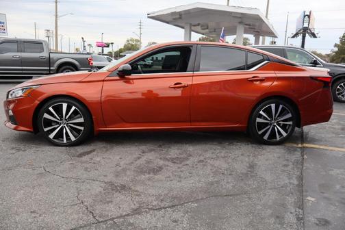 2020 Nissan Altima 2.5 SR