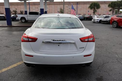 2017 Maserati Ghibli Base