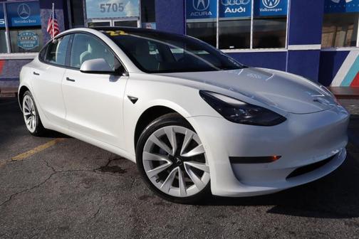 2022 Tesla Model 3 Base