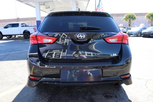 2016 Scion iM Base