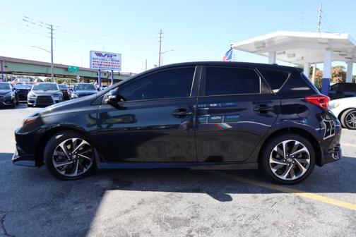 2016 Scion iM Base